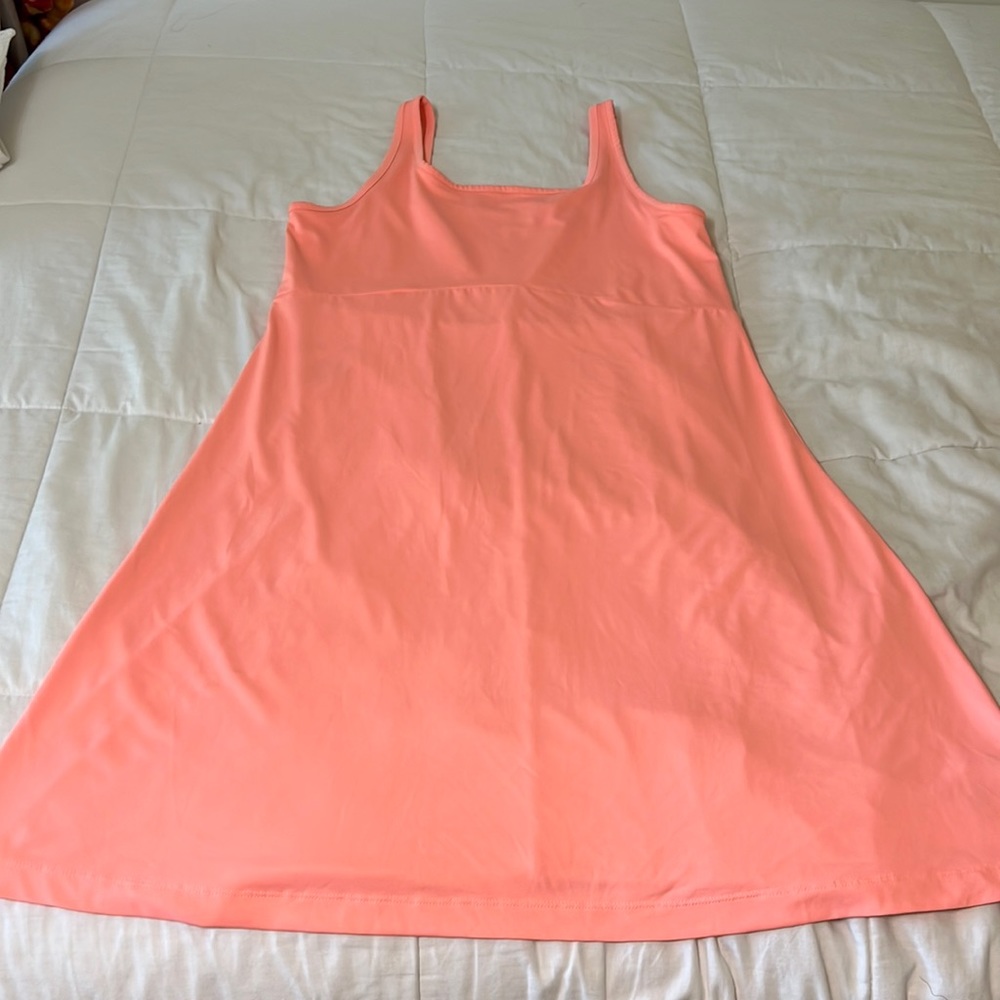 Large Columbia dri fit dress